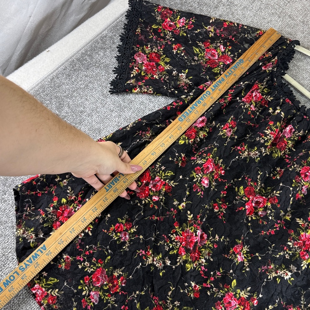 Miholl Short Sleeve Blouse Black Red Floral Semi Sheer Womens XXL - Picture 2 of 10